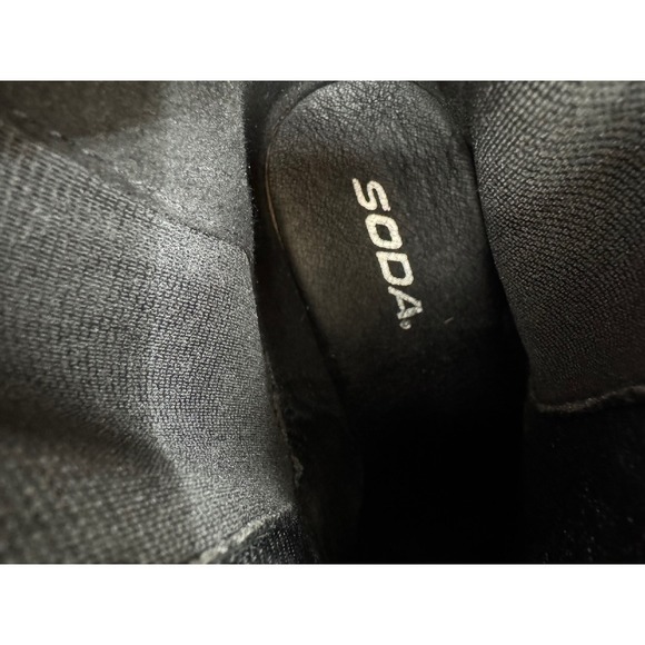 Soda Womens Chelsea Pull On Tab Lug Block Ankle Boot Black Size 11 - Picture 8 of 9